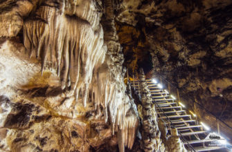 Большая Азишская пещера. Фото edemvadygeu.ru